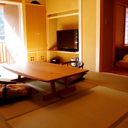 Gero Onsen Yukyunohana Szoba fotó
