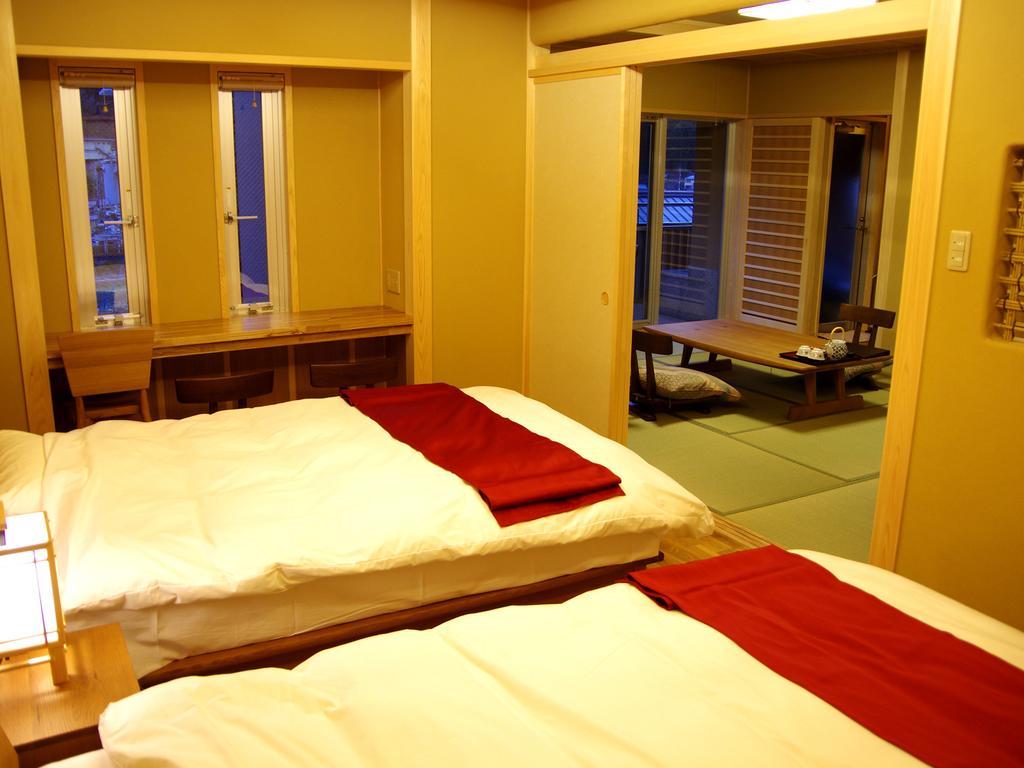 Gero Onsen Yukyunohana Szoba fotó