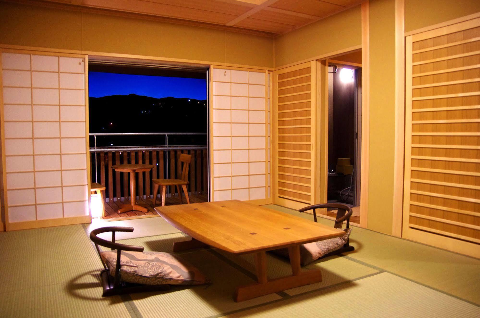 Gero Onsen Yukyunohana Kültér fotó
