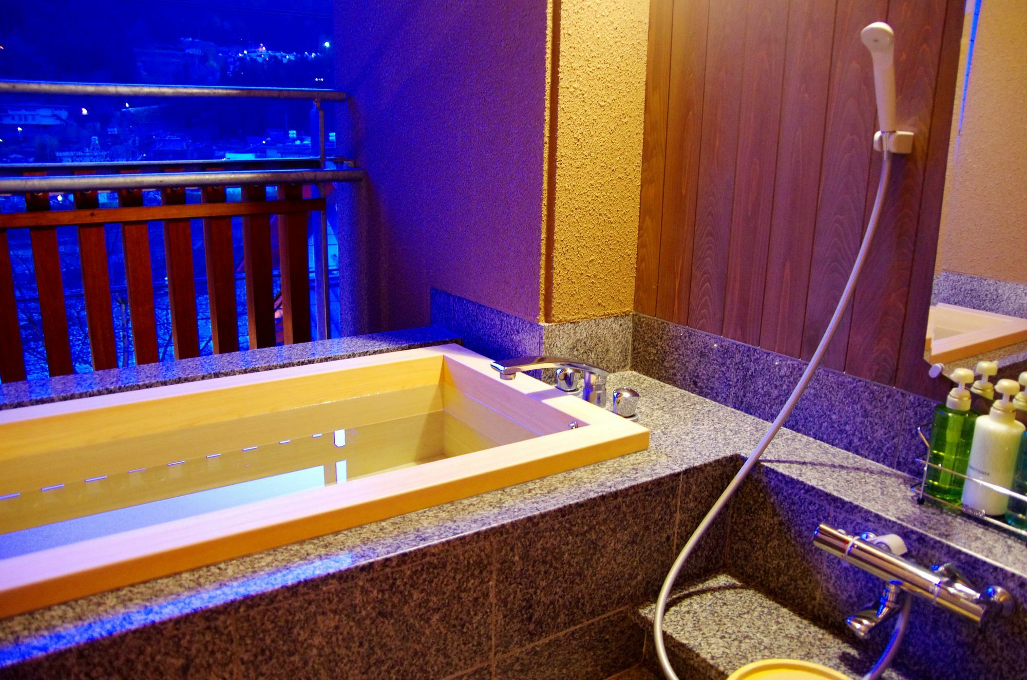 Gero Onsen Yukyunohana Kültér fotó