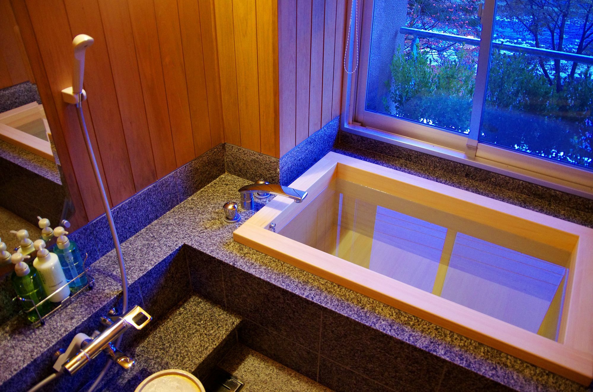 Gero Onsen Yukyunohana Kültér fotó